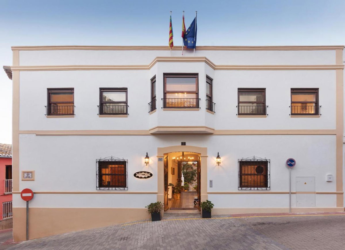 Hotel · Art Boutique La Casona de las Flores, Ondara