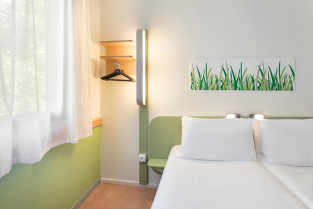 B&B HOTEL Zaragoza Plaza Mozart, Zaragoza, Spain