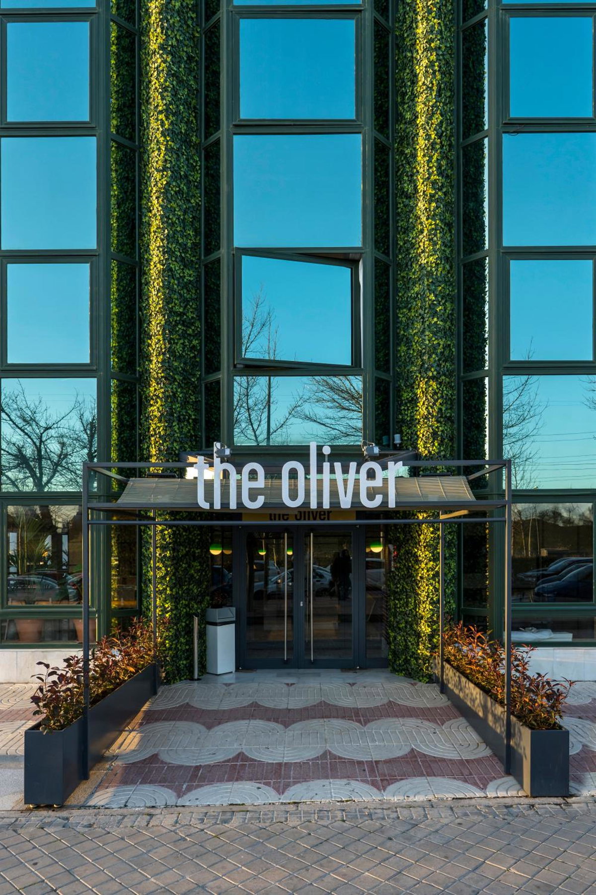 The Oliver Apartamentos, Spain