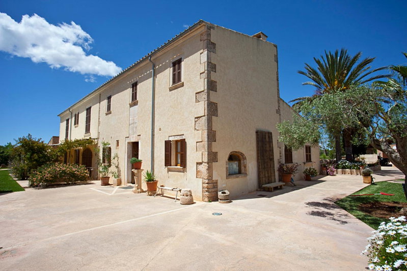 Agroturismo Mondrago -Antic Na Martina-, Portopetro, Spain