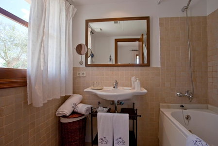 Agroturismo Mondrago -Antic Na Martina-, Portopetro, Spain