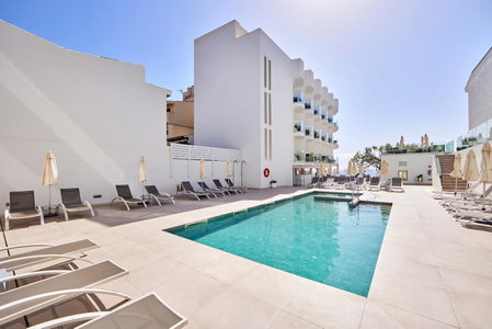 Hotel Ilusion Moreyo - Adults Only, Cala Bona, Spain