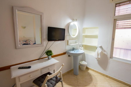 Hostal Guillot, Torremolinos, Spain