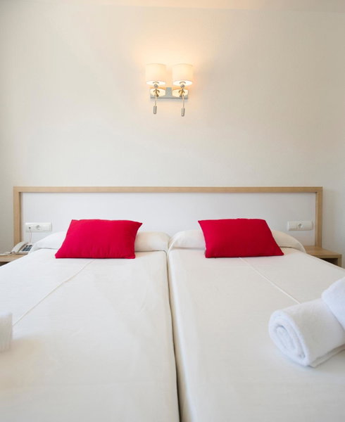Coral Star Hotel & Apartments - New Opening 2026, San Antonio Bay, Spain