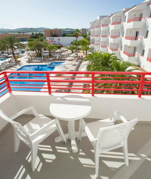 Coral Star Hotel & Apartments - New Opening 2026, San Antonio Bay, Spain