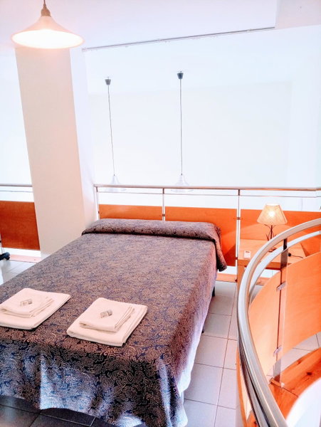 Apartamentos Larga 70, El Puerto de Santa María, Spain