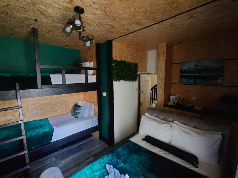 Harriette's Guest House, Blackpool, United Kingdom