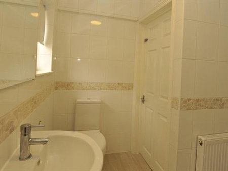 Gail’s Guest House, Barry, United Kingdom