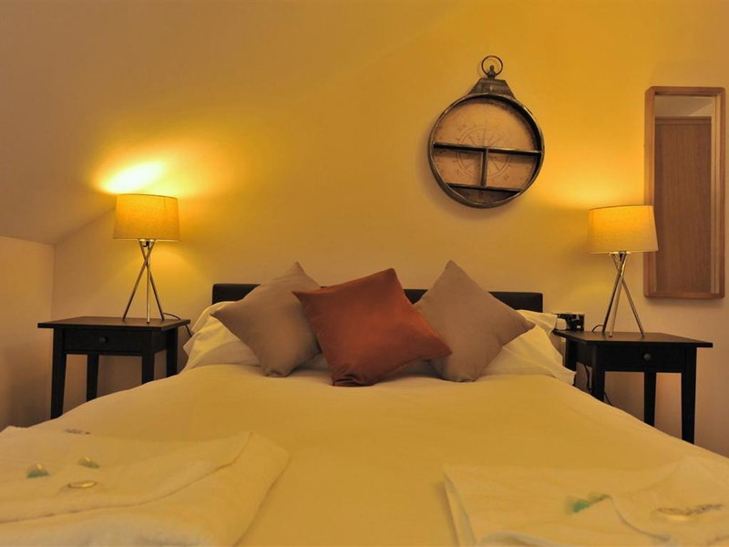 Gail’s Guest House, Barry, United Kingdom
