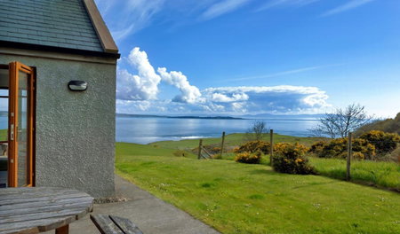 Kinbane Self Catering Cottages - 'Makem's Cottage', Ballycastle, United Kingdom