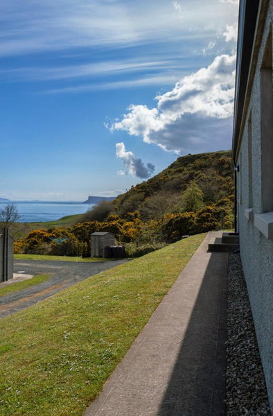 Kinbane Self Catering Cottages - 'Makem's Cottage', Ballycastle, United Kingdom