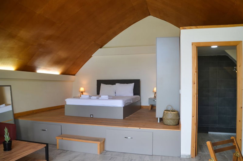 Quonset Glamping, Seferihisar, Turkey