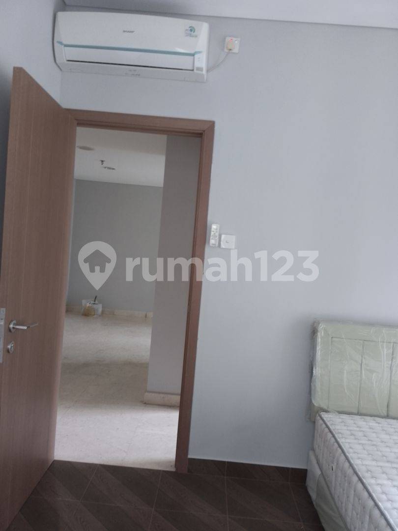 Puri Orchard Apartment, 인도네시아 공화국