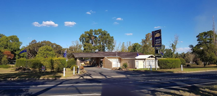 Amber Court Motor Inn, Coonabarabran, Australia
