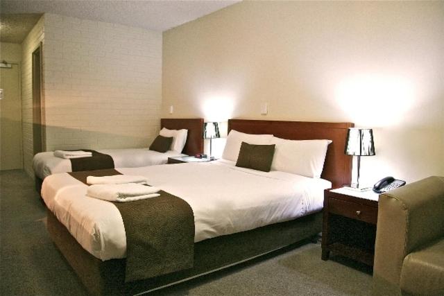 City Park Hotel, Melbourne, Australia