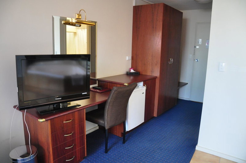 City Park Hotel, Melbourne, Australia