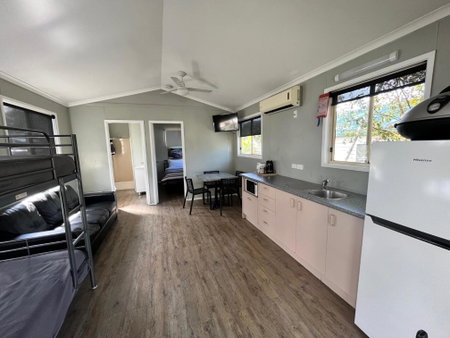 Kingfisher Caravan Park, Tin Can Bay, Australia
