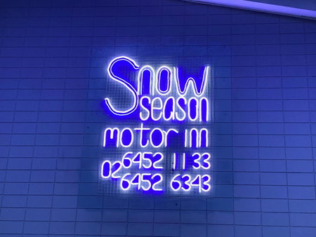 Snow Season Motor Inn, Cooma, Australia