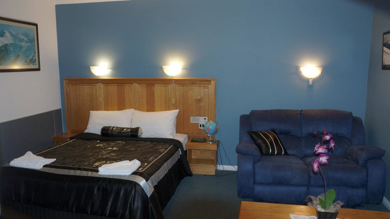 Golden Leaf Motel, Myrtleford, Australia