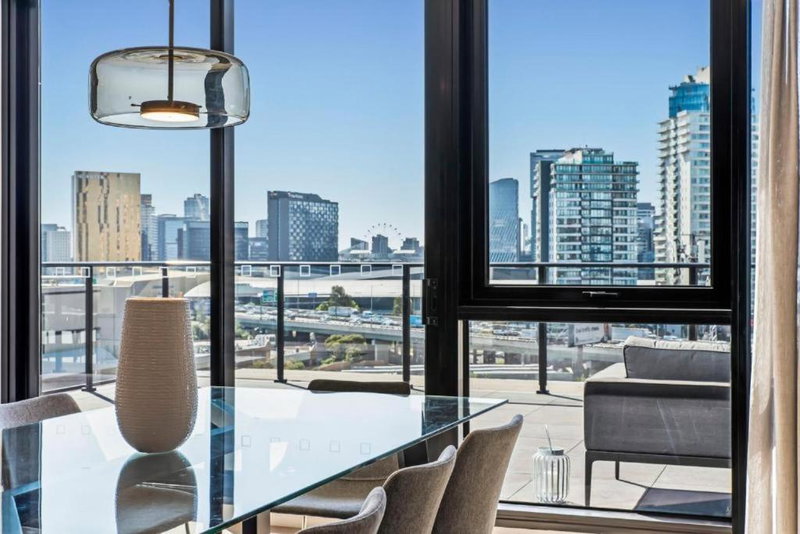 Luxury Penthouse with Astonishing Bay and City Views, Melbourne, Australia