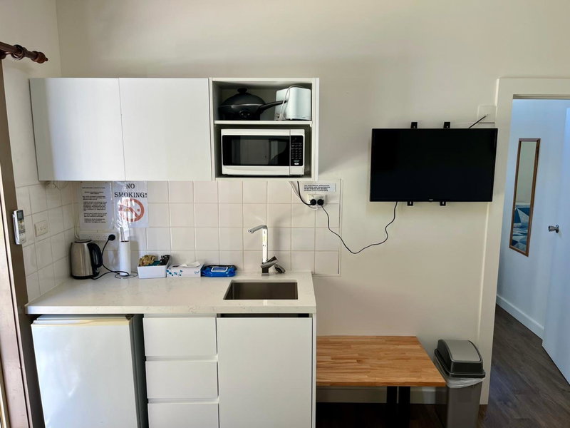 Cootamundra Caravan Park, Cootamundra, Australia