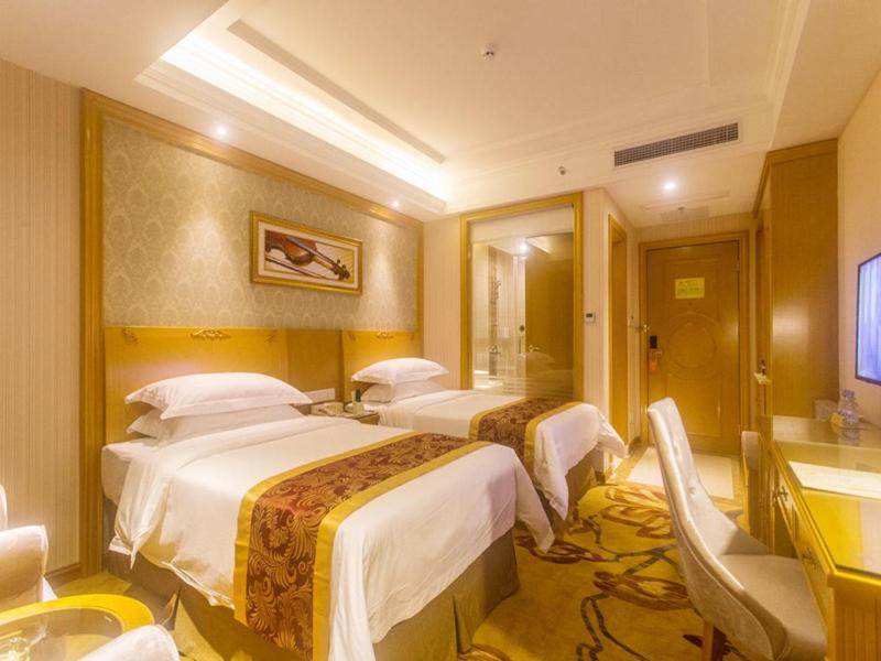 Vienna Hotel Sanya Yalong Bay Qianguqing, Sanya, China