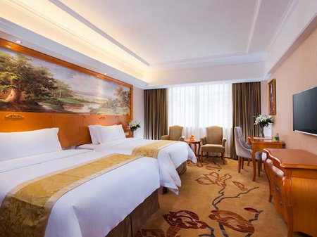 Vienna Hotel Changde Wuling Avenue, Changde, China