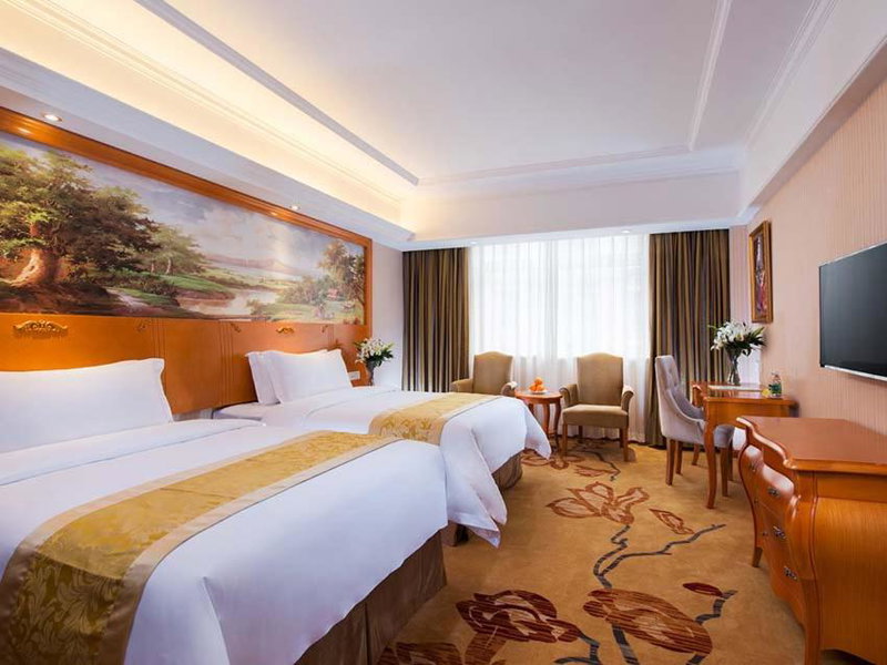 Vienna Hotel Changde Wuling Avenue, Changde, China