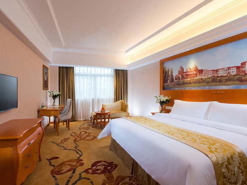 Vienna Hotel Changde Wuling Avenue, Changde, China