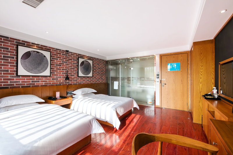 Floral Hotel Deqing Yingxi Riverside, Huzhou, China