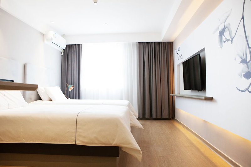 Magnotel Hotel of Commercial Street Yulong Road Binhai Yancheng, Yancheng, China