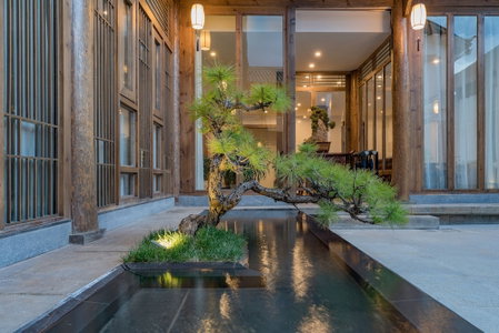 Floral Hotel Lijiang Qinyuan, Lijiang, China
