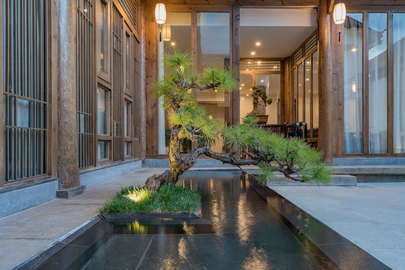 Floral Hotel Lijiang Qinyuan, Lijiang, China