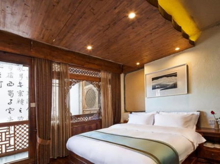 Floral Hotel Fantu, Lijiang, China