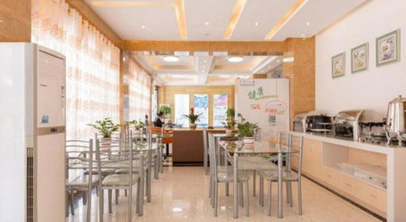 GreenTree Inn Yangshuo West Street Express Hotel, Yangshuo, China