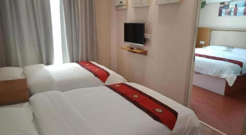 GreenTree Inn Yangshuo West Street Express Hotel, Yangshuo, China