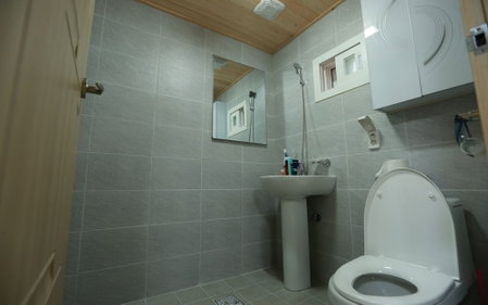 Seogwipo Chogain inn Guest House, Seogwipo, South Korea