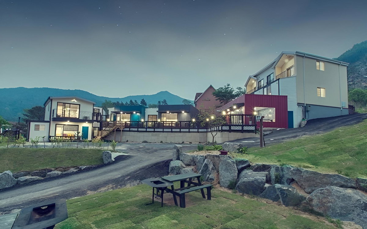 Pocheon La Vie En Rose Pension, South Korea