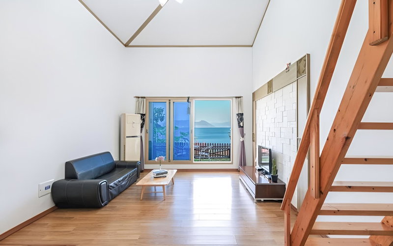 Yeosu Mijas Bill Pension, Yeosu, South Korea