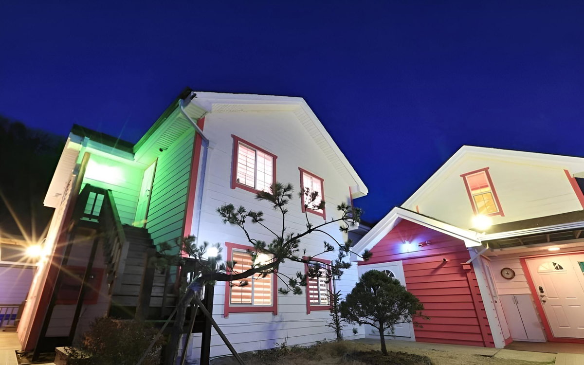 Gapyeong Rose Pension, South Korea