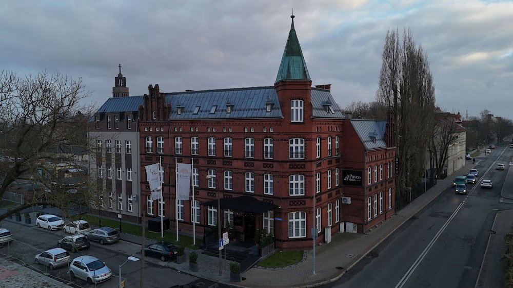 Hotel Pavco, Poland