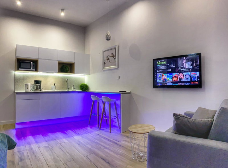 Apartament biały z jacuzzi, Kraków, Poland