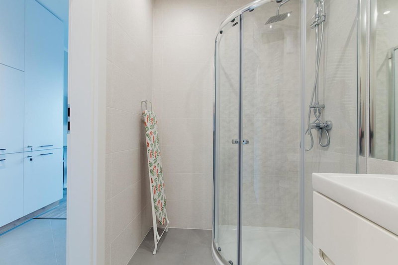 Warsaw To Be - Silver Apartment, Warsaw, Poland