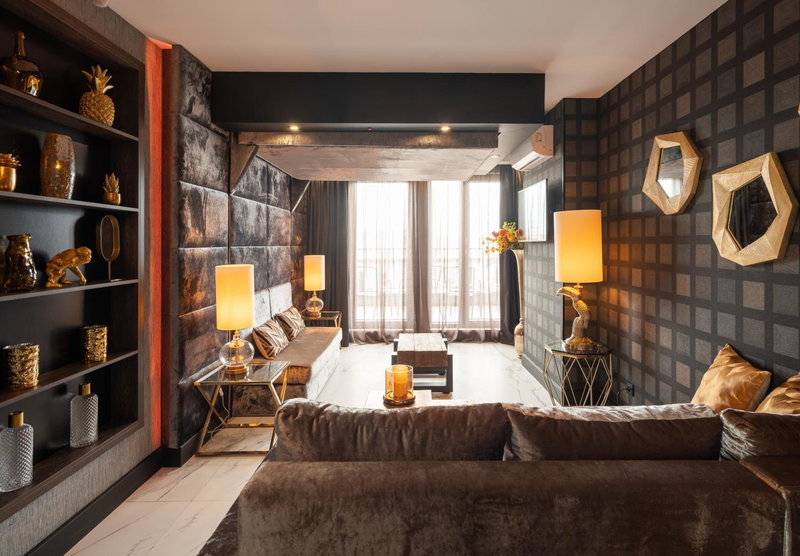 Art Penthouse with Jacuzzi - Krakow Center, Kraków, Poland