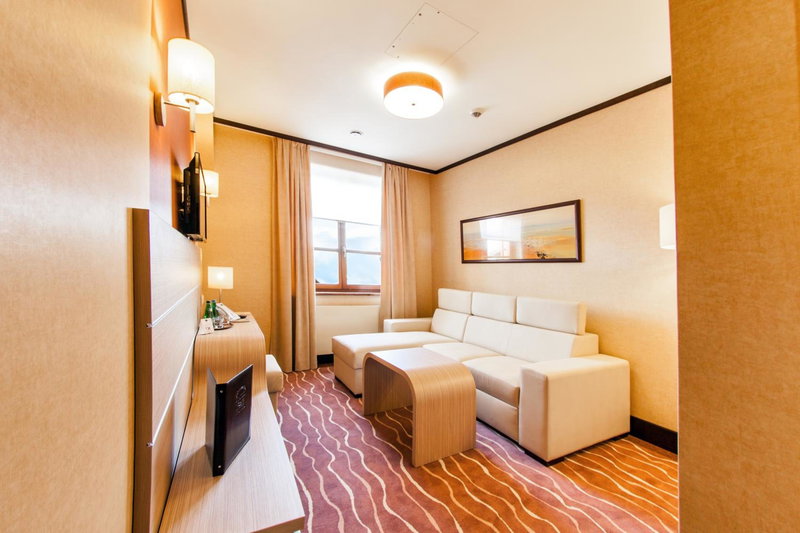 Hotel Skarbek, Lubin, Poland