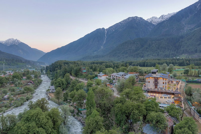 Hillside Resort & Spa Pahalgam, Anantnag, India