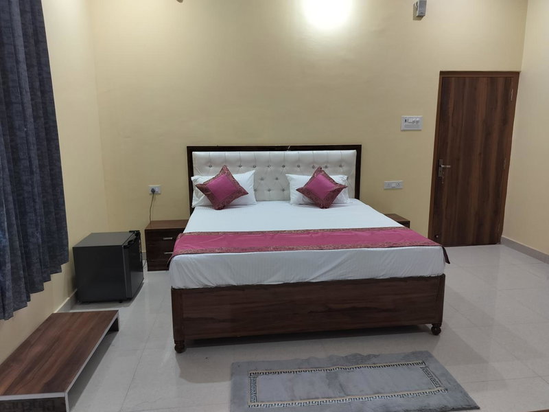 Orange Villa, Varanasi, India