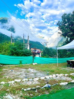 Vintage Vista Camps, Kasol, India