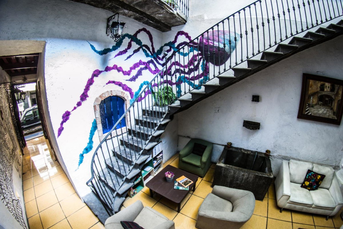Gente de Más Hostel, México