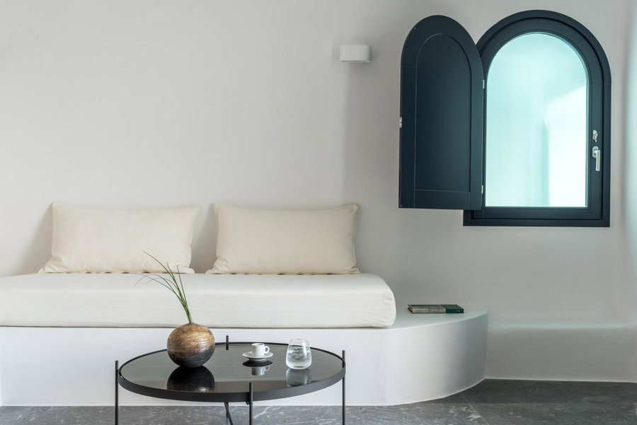 Chelidonia Luxury Suites, Oia, Greece